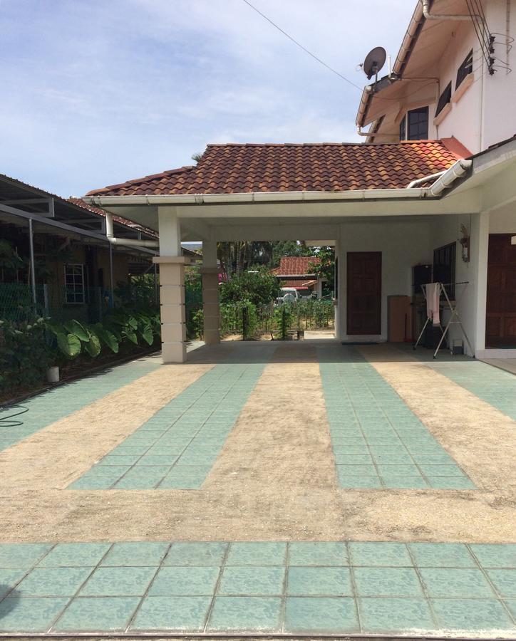 Golden Swan Sibu Homestay エクステリア 写真